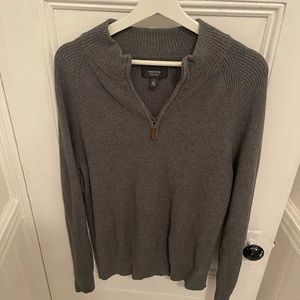 Nordstrom Men's Large Grey Half Zip Up Sweater!